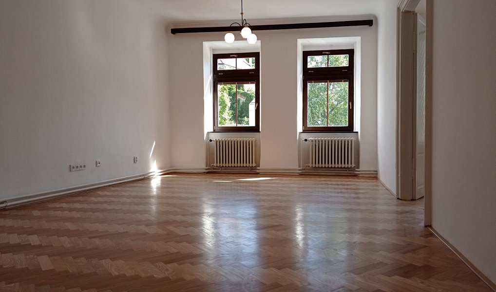 Pronájem bytu 4+kk 150 m², Mikulov – náhled fotky 14