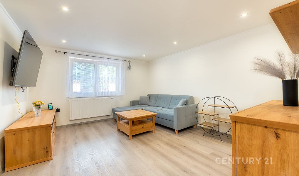 Prodej domu 265 m² s pozemkem 764 m², Sudovo Hlavno – náhled fotky 9