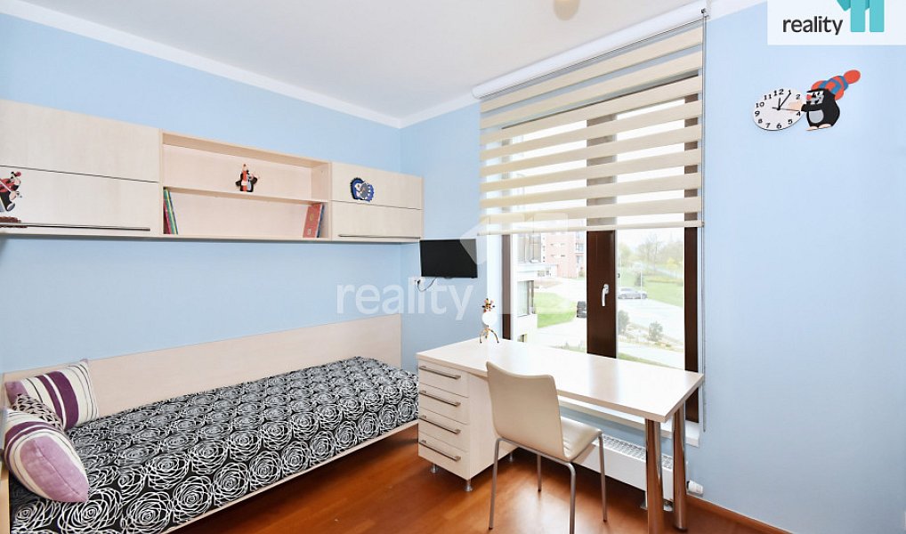 Prodej bytu 4+kk 93 m², Praha – náhled fotky 27