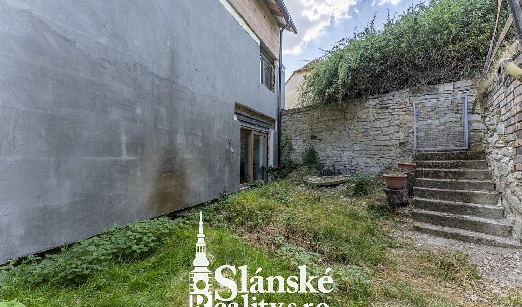 Prodej domu 120 m² s pozemkem 839 m², Vraný – náhled fotky 24