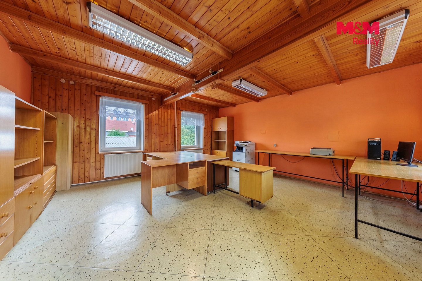 Prodej kanceláře 900 m² – fotografie 3
