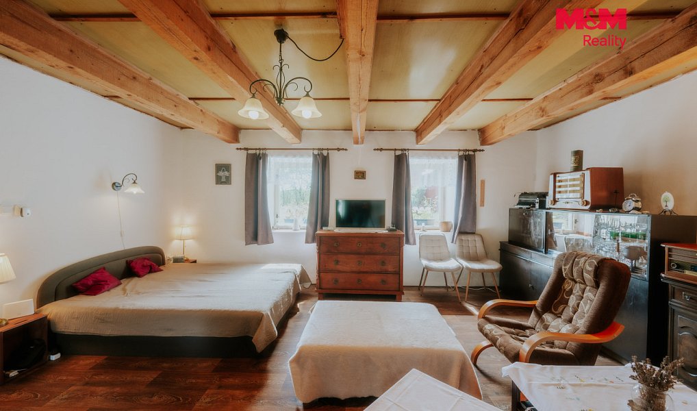 Prodej domu 250 m² s pozemkem 875 m², Kadov – náhled fotky 12