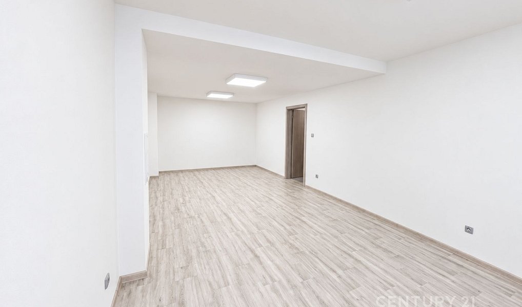 Prodej komerčního objektu (jiného typu) 70 m², Znojmo – náhled fotky 2