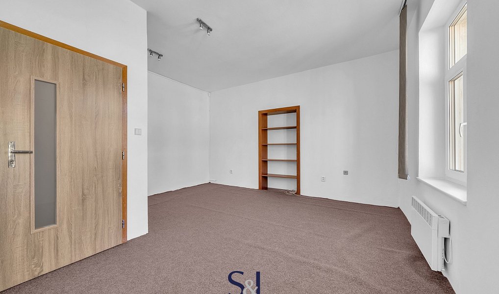 Prodej nájemního domu, činžáku 1 036 m², Česká Lípa – náhled fotky 23