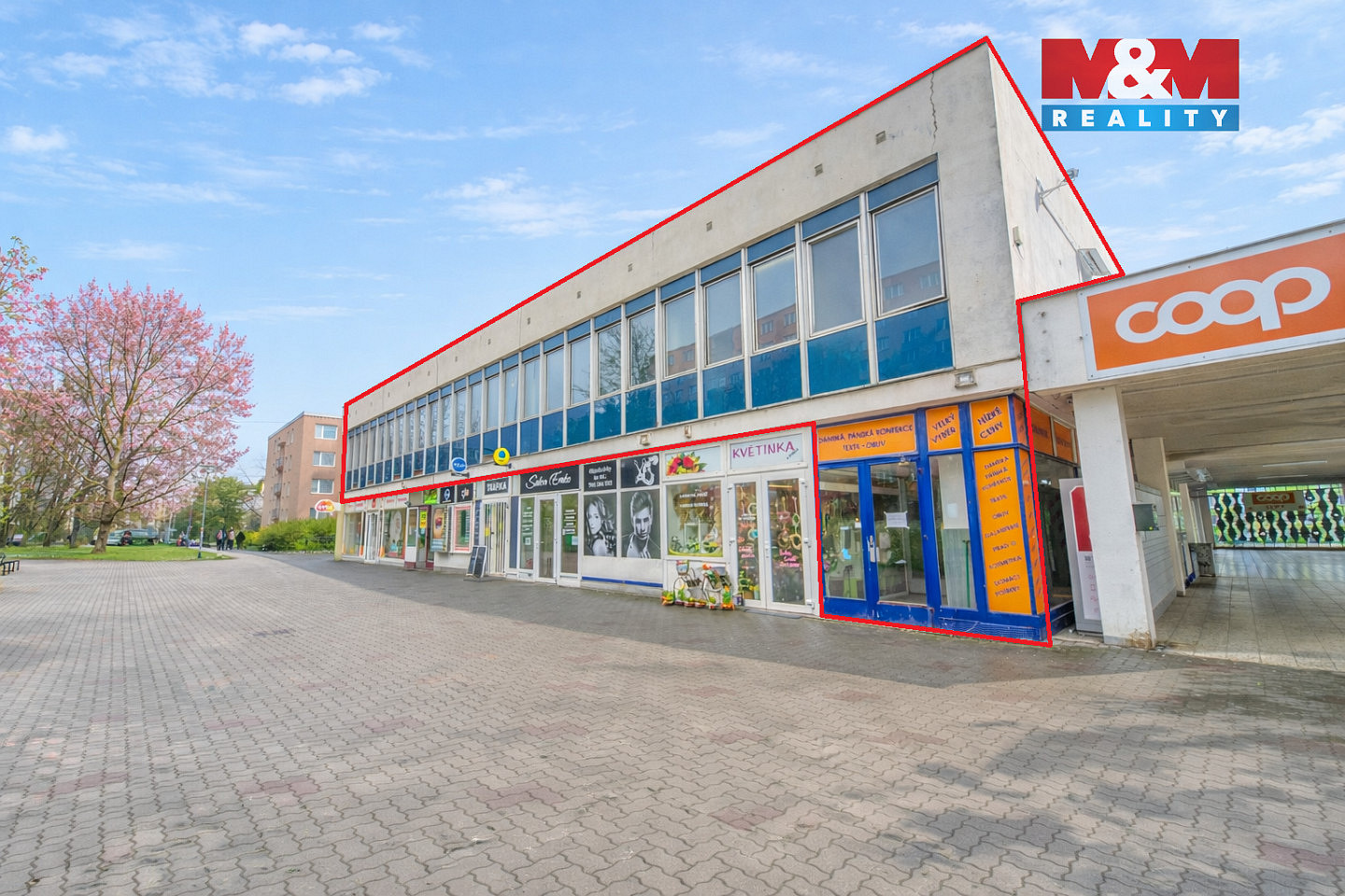 Pronájem obchodních prostor 641 m² — photo 2
