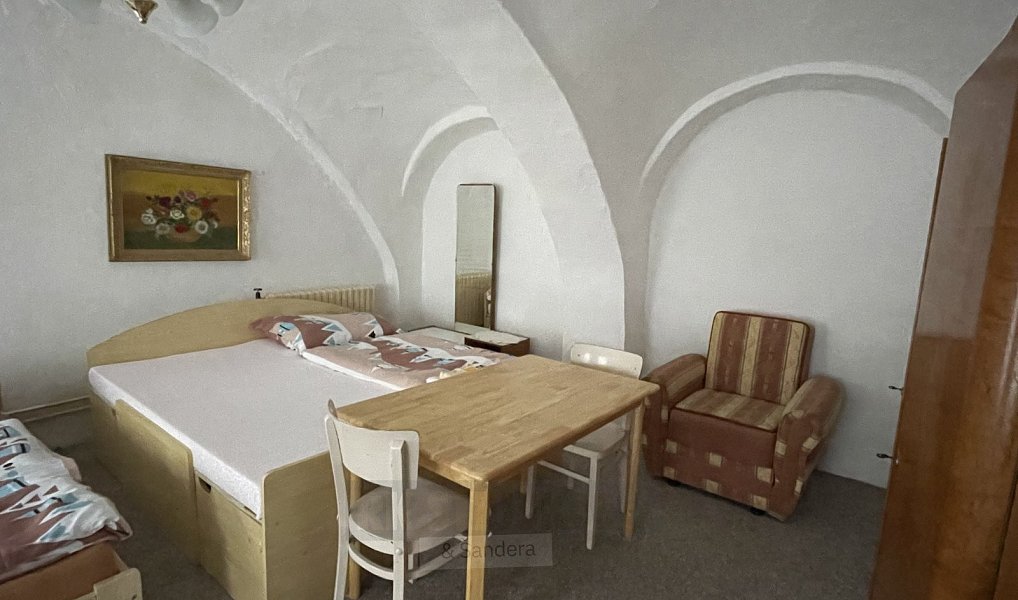 Prodej domu 342 m² s pozemkem 744 m², Velešín – náhled fotky 10