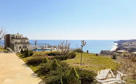 Prodej bytu 1+kk 30 m², Byala, Bulharsko