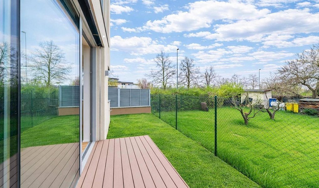 Prodej domu 126 m² s pozemkem 175 m², Praha – náhled fotky 24