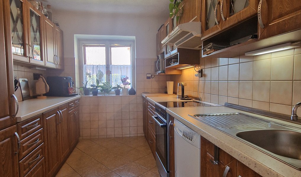 Prodej domu 219 m², Studenec – náhled fotky 10