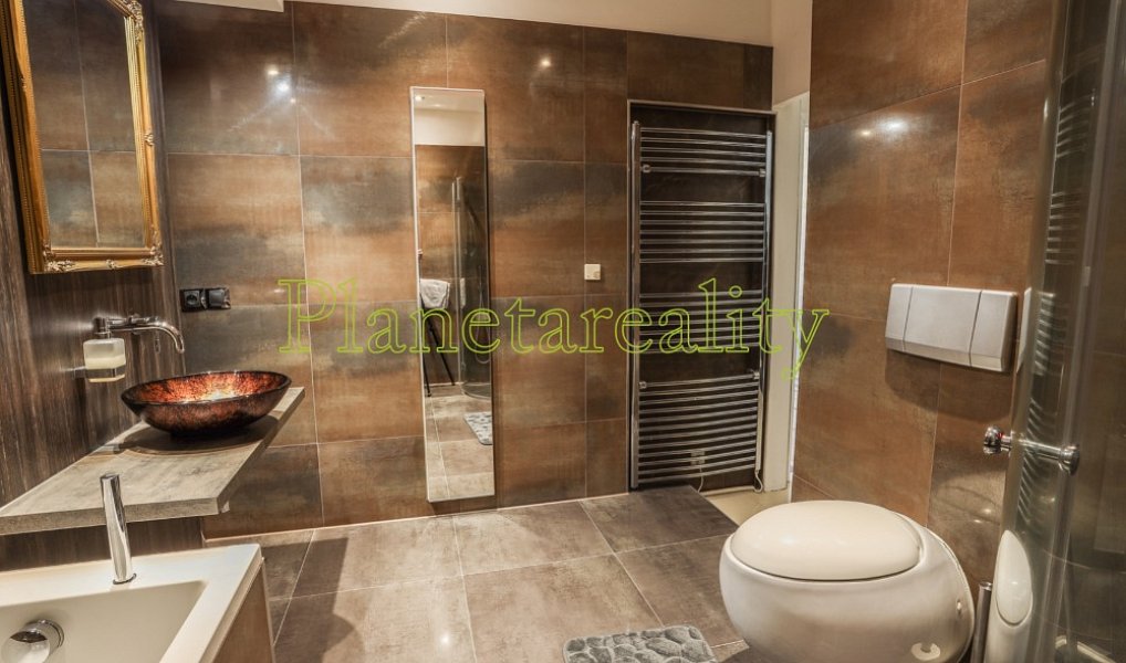Prodej domu (jiného typu) 350 m², Karlovy Vary – náhled fotky 14