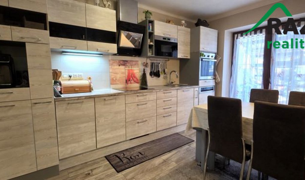 Prodej domu 165 m² s pozemkem 932 m², Tachov – náhled fotky 4