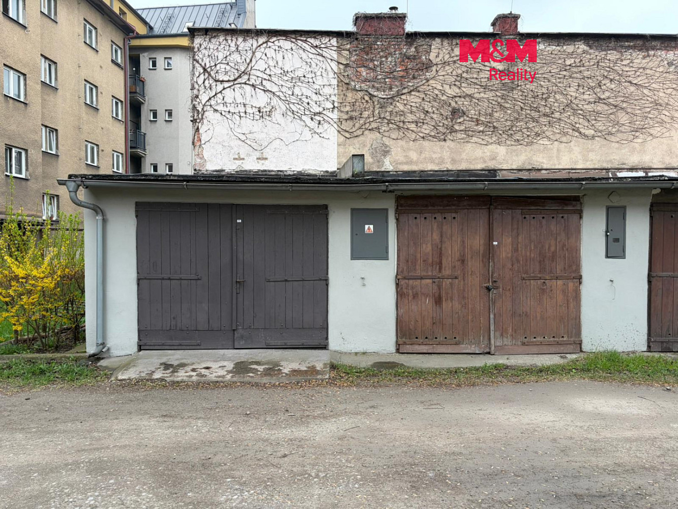Pronájem garáže, 30 m2, třinec