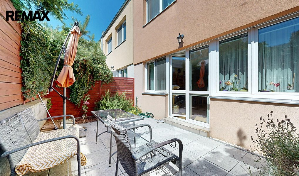 Prodej domu 100 m² s pozemkem 114 m², Praha – náhled fotky 24
