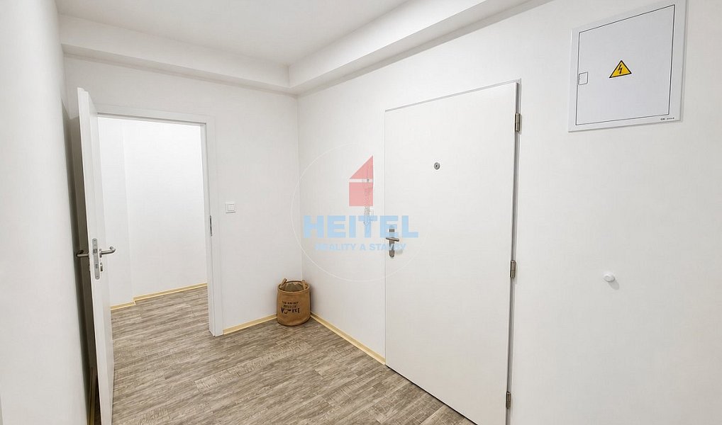 Pronájem bytu 2+kk 56 m², Olomouc – náhled fotky 9