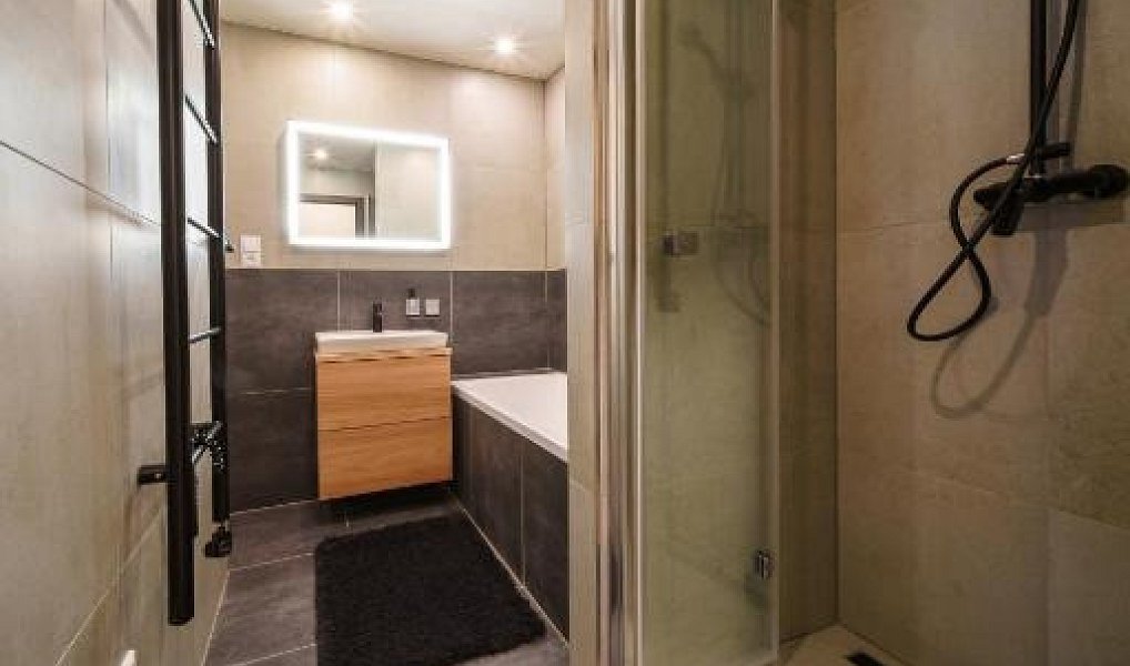 Prodej bytu 5+kk 124 m², Praha – náhled fotky 19