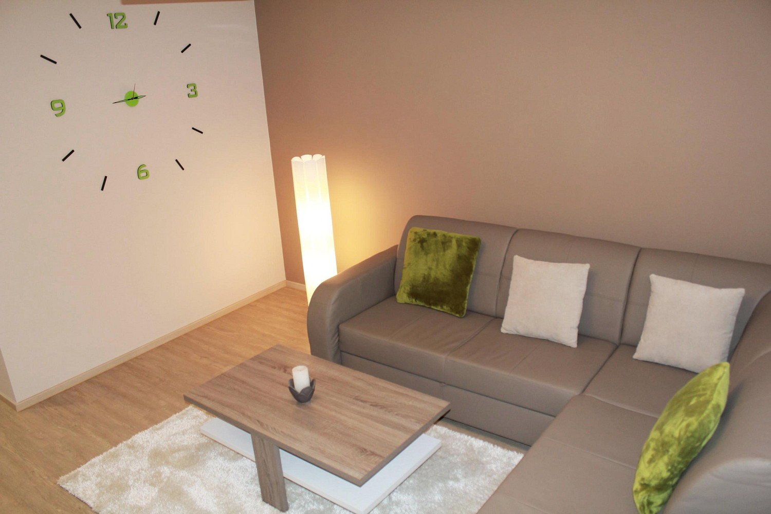 Pronájem bytu 3+1 75 m² – fotografie 3