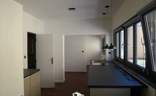 Pronájem bytu 2+kk 62 m², Kozinova, Ústí nad Labem - Střekov