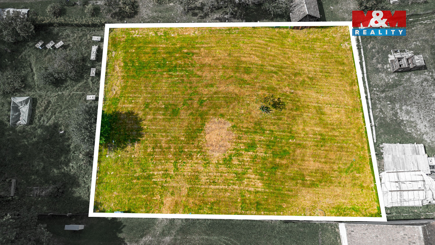 Prodej stavebního pozemku 1 115 m² — photo 2