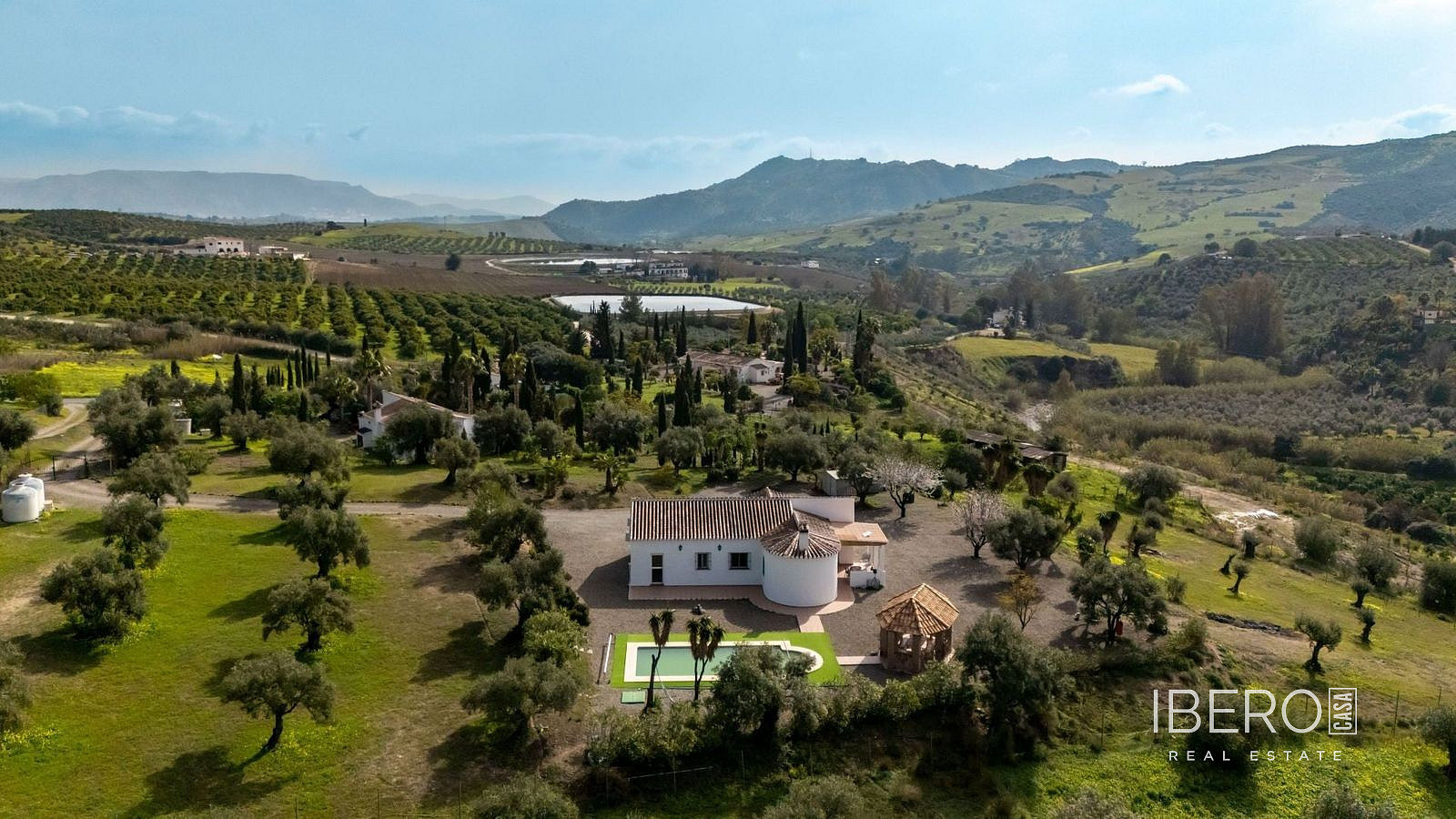 Prodej domu 142 m² s pozemkem 6 000 m²