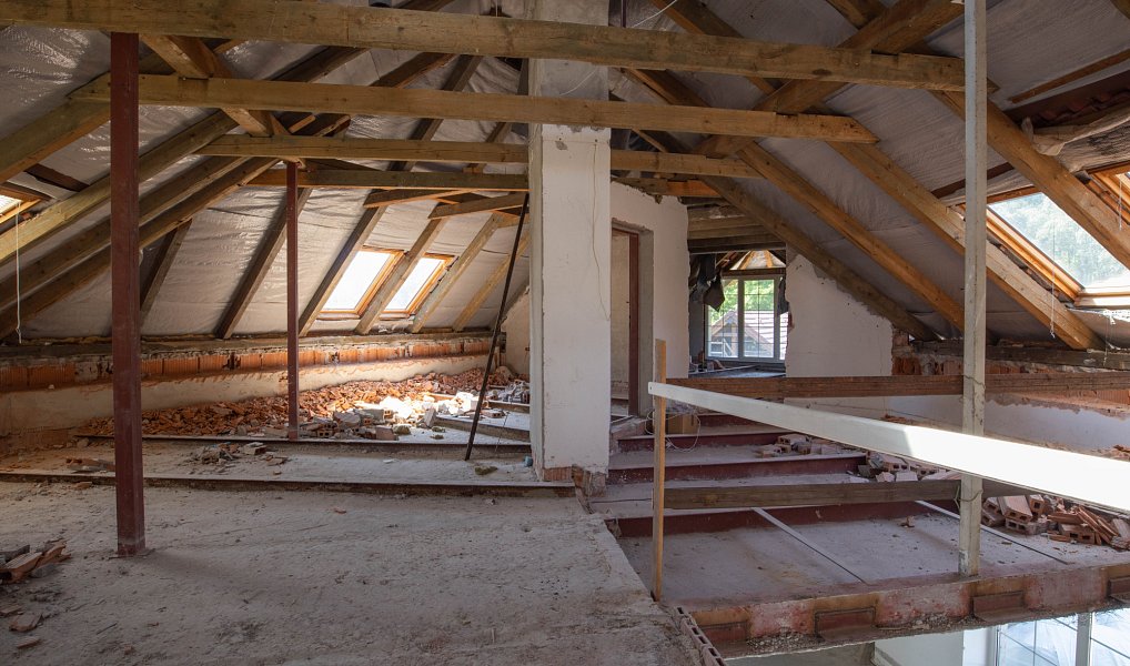 Prodej domu 400 m² s pozemkem 1 764 m², Sezemice – náhled fotky 25