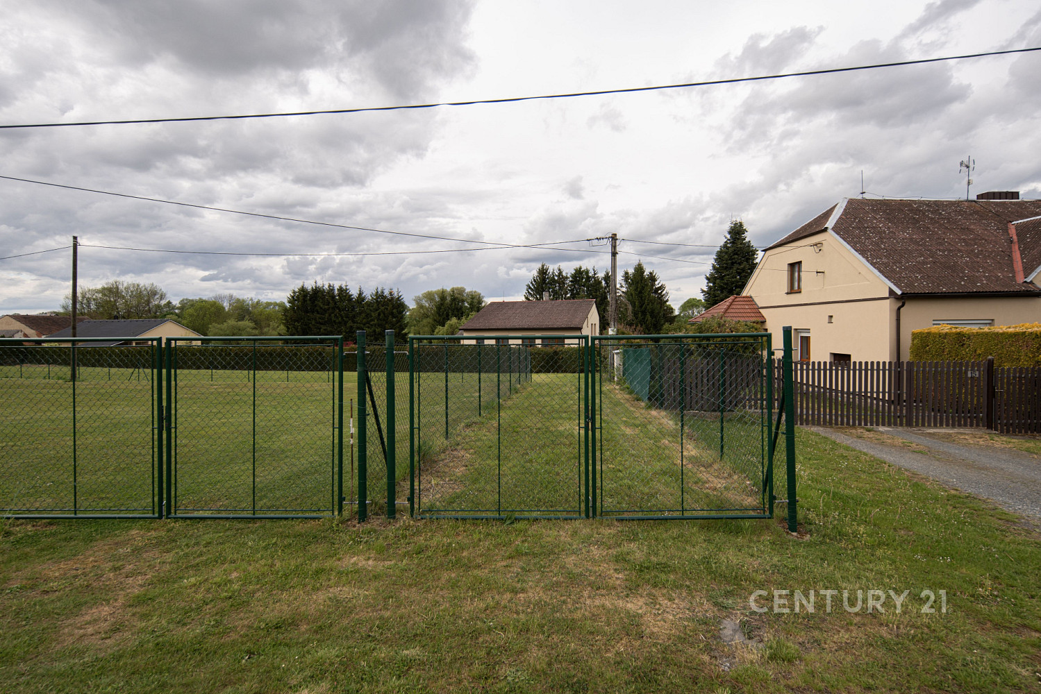 Prodej stavebního pozemku 1 330 m² — photo 4