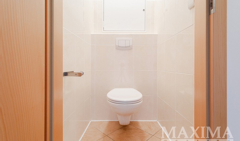 Pronájem bytu 3+1 75 m², Liberec – náhled fotky 12