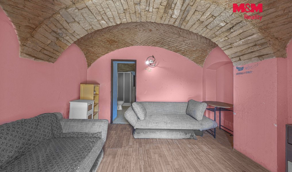 Prodej ubytovacího objektu 130 m², Hoštka – náhled fotky 17