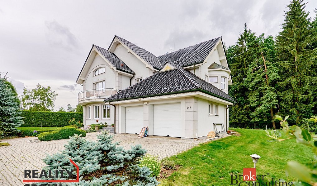 Prodej domu 550 m² s pozemkem 1 400 m², Nová Role – náhled fotky 8