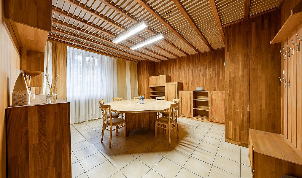 Pronájem kanceláře 648 m², Veselí nad Moravou – náhled fotky 9