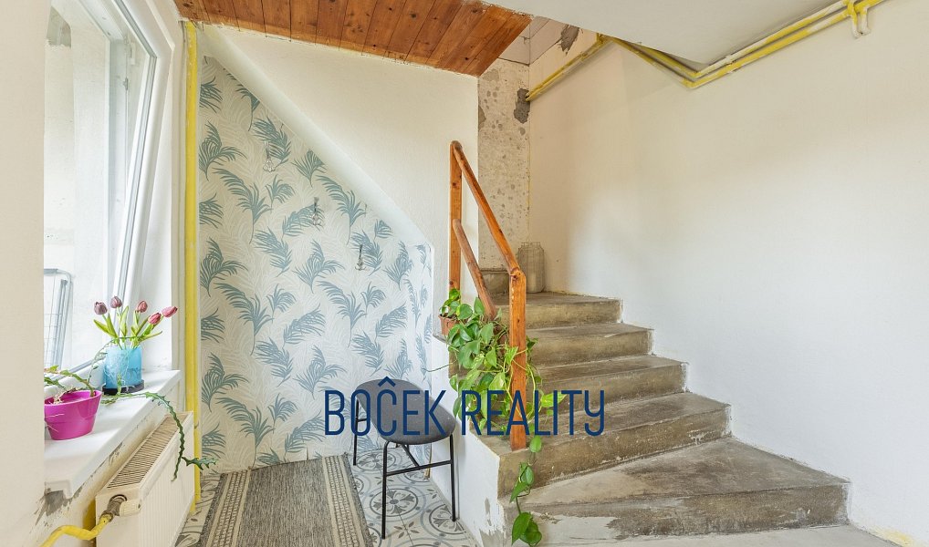 Prodej domu 211 m² s pozemkem 1 356 m², Sýkořice – náhled fotky 14