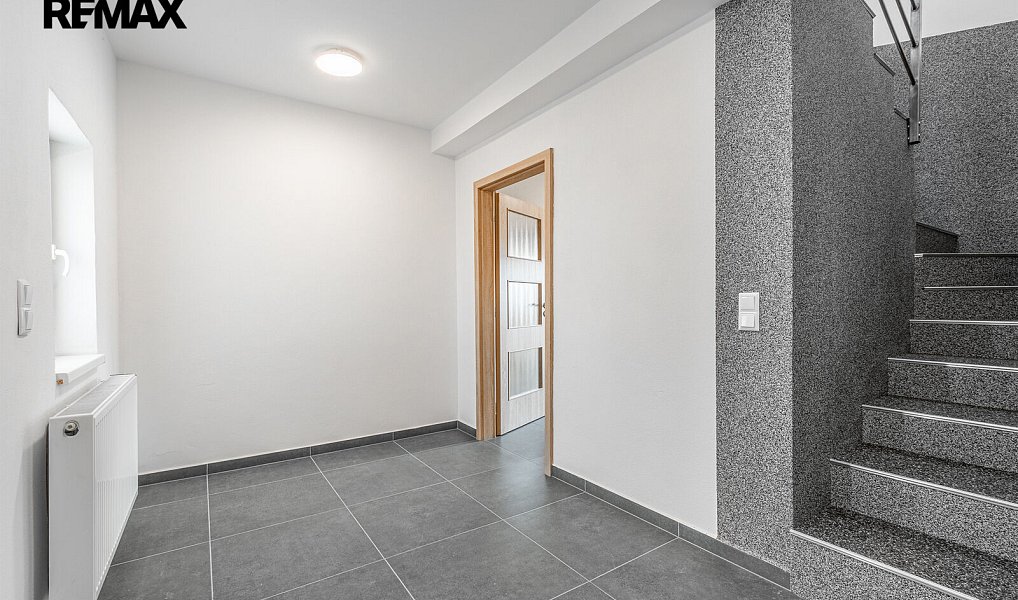 Pronájem domu 173 m² s pozemkem 180 m², Horní Lukavice – náhled fotky 4