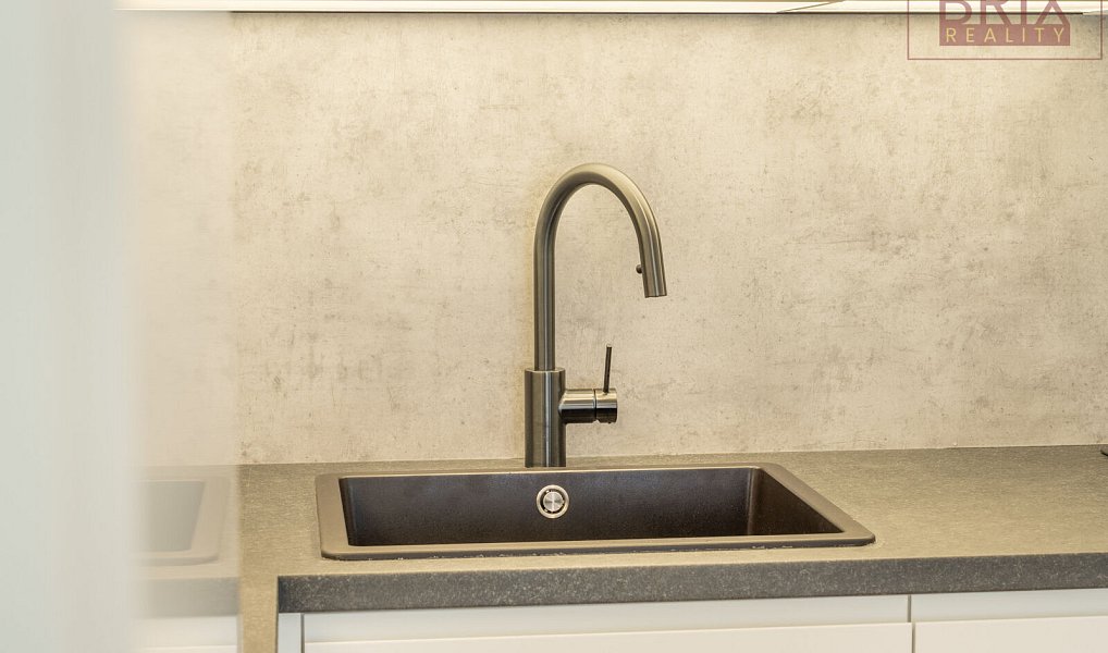 Prodej bytu 2+kk 42 m², Praha – náhled fotky 21
