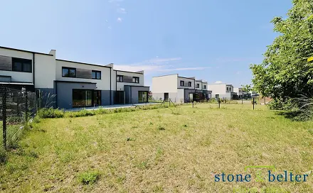 Pronájem domu 110 m² s pozemkem 439 m², U Nučického nádraží, Rudná, okres Praha-západ
