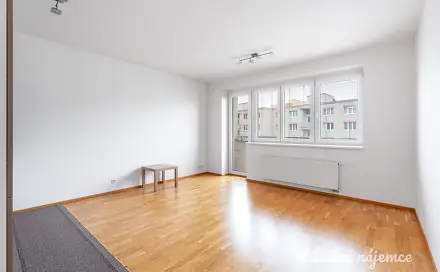 Pronájem bytu 1+kk 34 m²