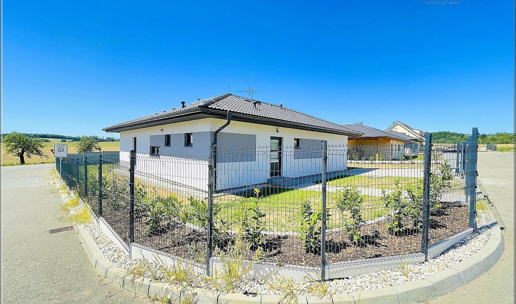 Prodej domu 106 m² s pozemkem 813 m², Řehenice – náhled fotky 4