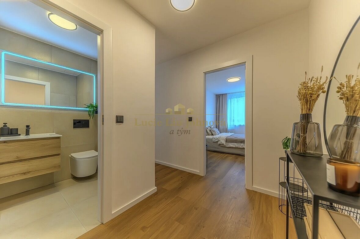 Prodej bytu 2+kk 42 m² – fotografie 4