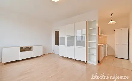 Pronájem bytu 2+kk 40 m²