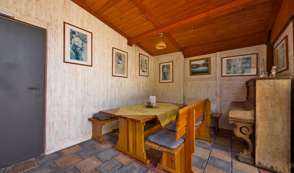 Prodej chaty/chalupy 304 m² s pozemkem 975 m², Hroznětín – náhled fotky 19