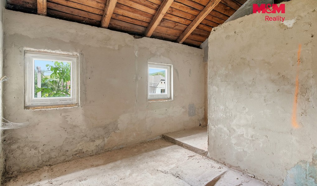 Prodej domu 268 m² s pozemkem 1 187 m², Horní Police – náhled fotky 7