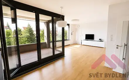 Pronájem bytu 3+kk 92 m²