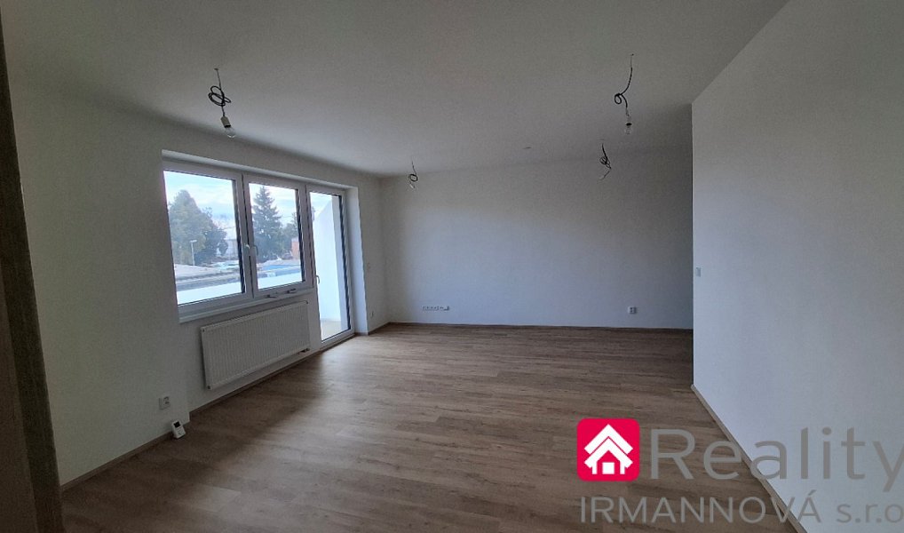Prodej bytu 2+kk 66 m², Pohořelice – náhled fotky 2