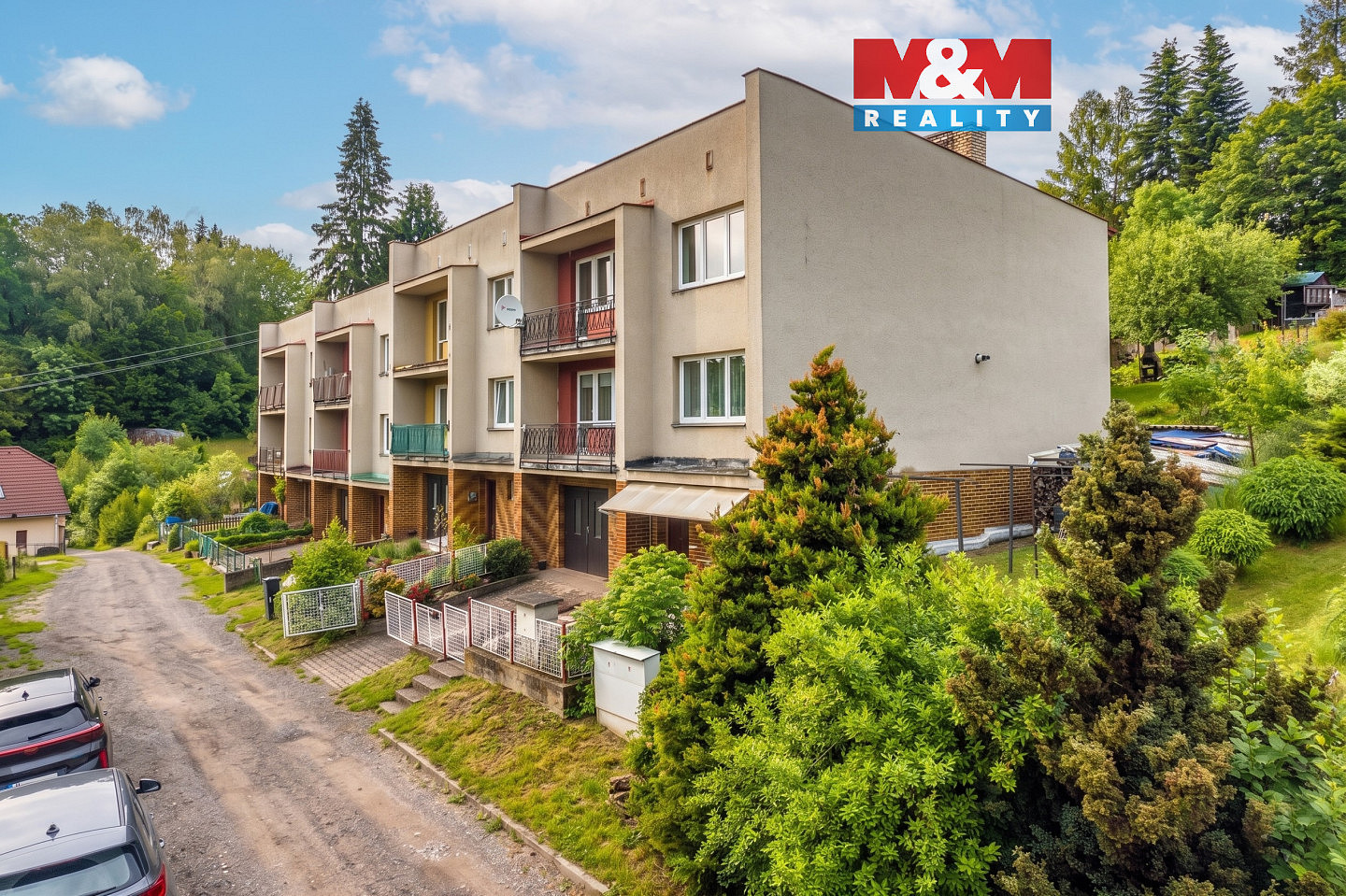 Prodej domu 270 m² s pozemkem 449 m²