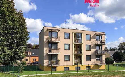 Prodej bytu 3+1 73 m², Pod Slévárnou, Dvůr Králové nad Labem, okres Trutnov