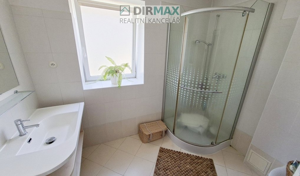Prodej domu 270 m² s pozemkem 1 958 m², Řenče – náhled fotky 6