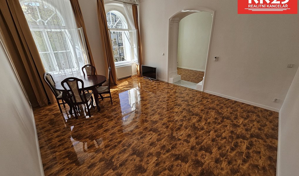 Prodej bytu 3+1 100 m², Mariánské Lázně – náhled fotky 3