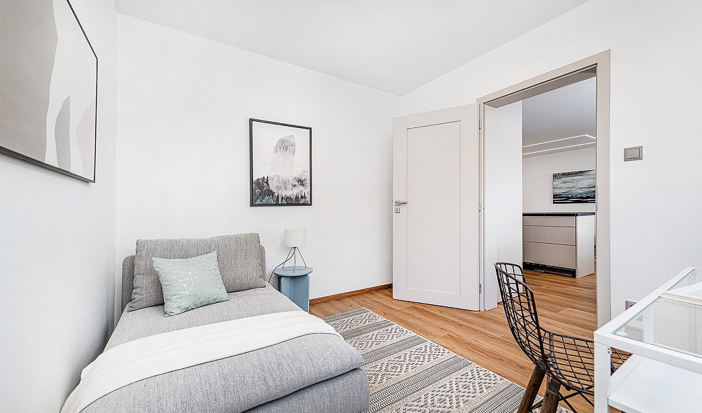 Prodej bytu 4+kk 75 m², Benešov – náhled fotky 23