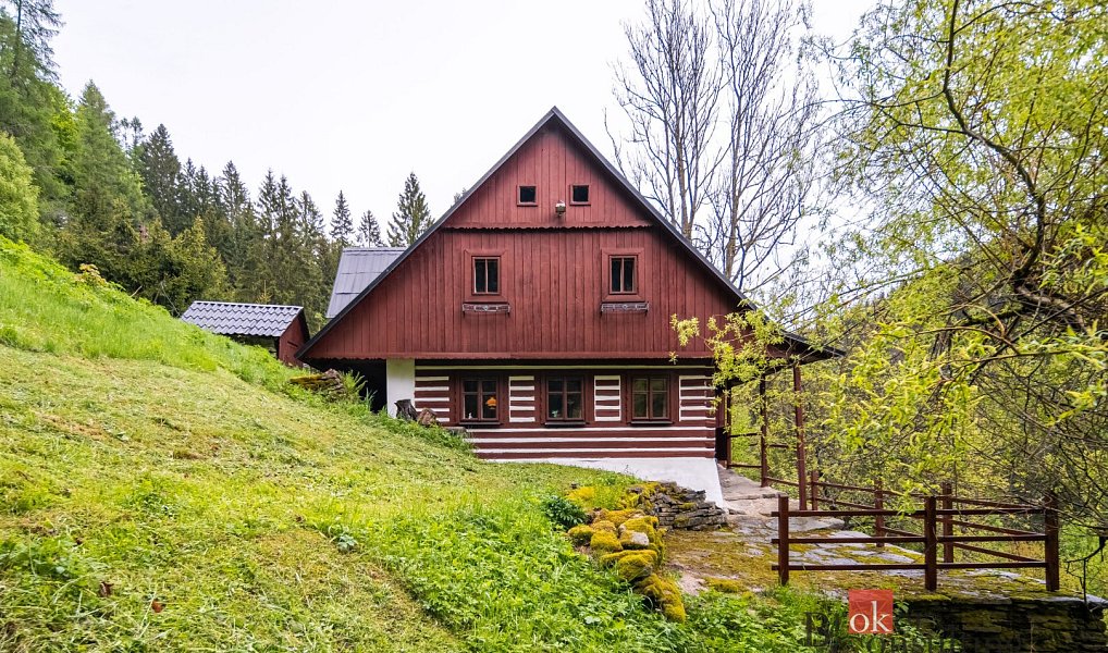 Prodej domu 250 m² s pozemkem 4 135 m², Vrchlabí – náhled fotky 28