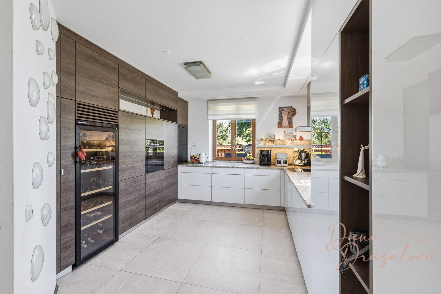 Prodej domu 320 m² s pozemkem 1 066 m² – fotografie 5