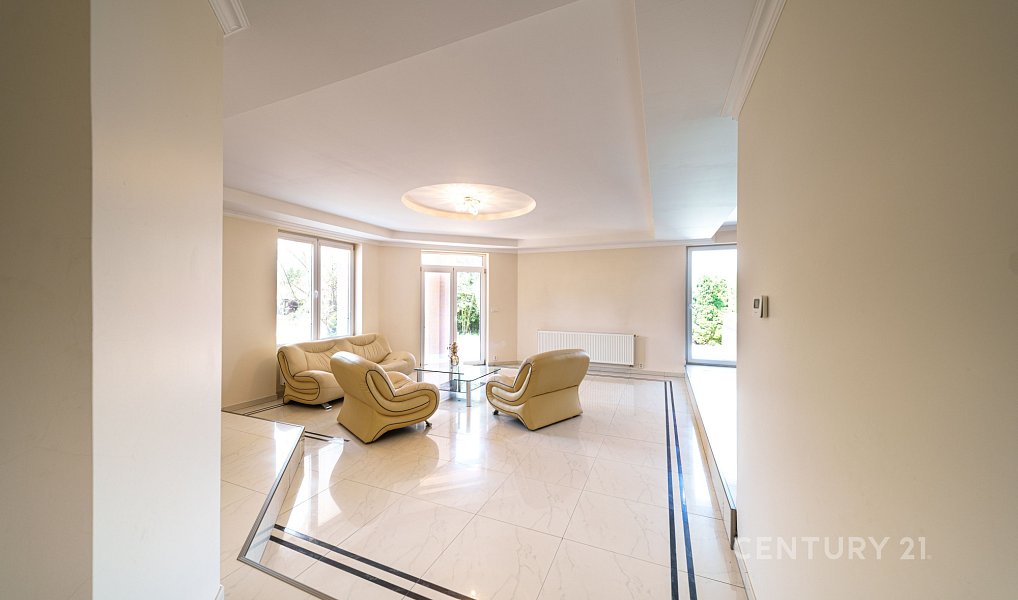 Prodej domu 545 m² s pozemkem 2 148 m², Chlumčany – náhled fotky 16
