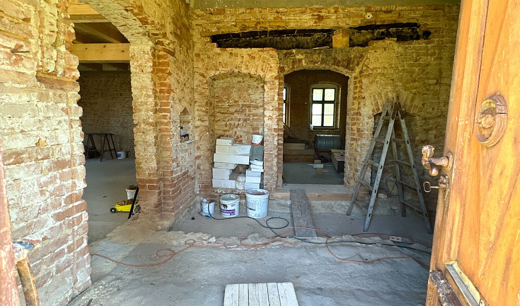 Prodej domu 710 m² s pozemkem 2 962 m², Prostiboř – náhled fotky 9